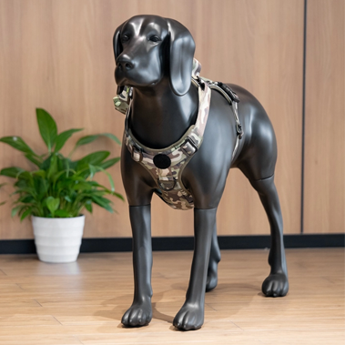 موسمی پروموشنز اور ڈاگ پروڈکٹ کے آغاز کے لیے Weimaraner Dog Mannequins کا استعمال